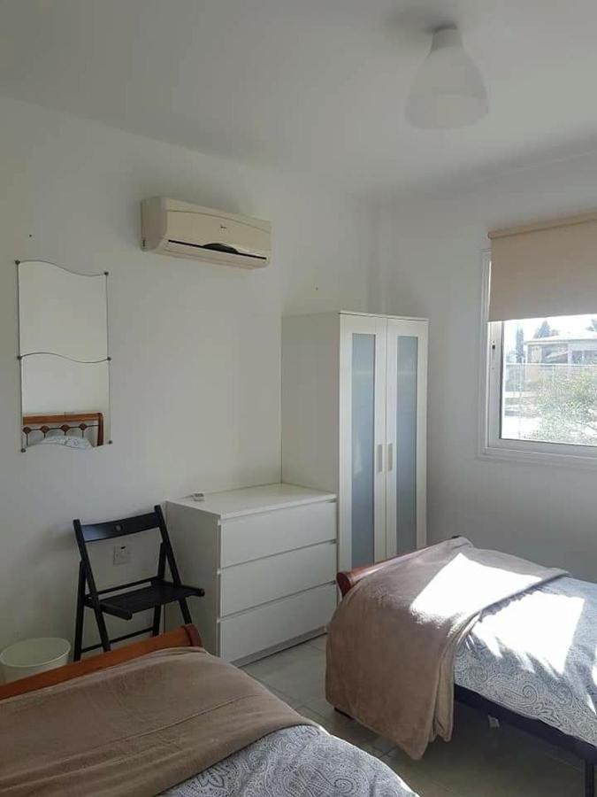 Armstrong Apartment Paralimni Buitenkant foto
