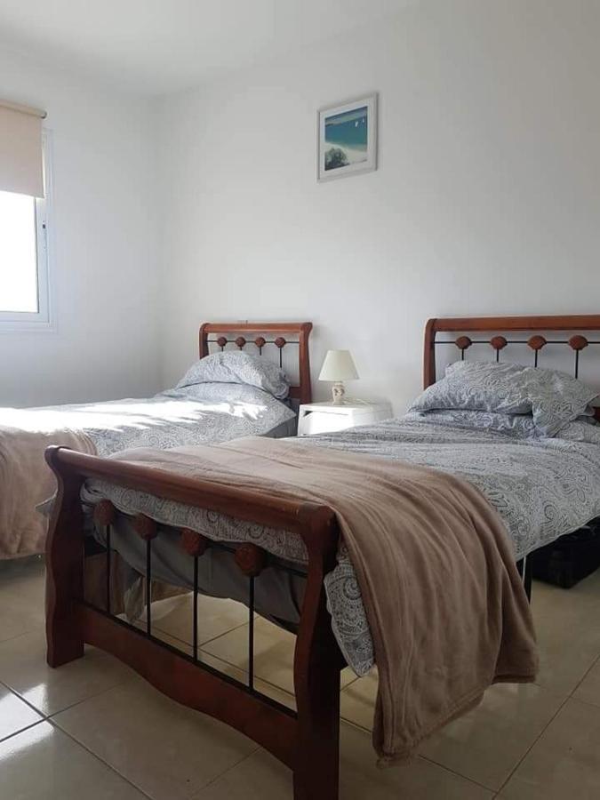 Armstrong Apartment Paralimni Buitenkant foto